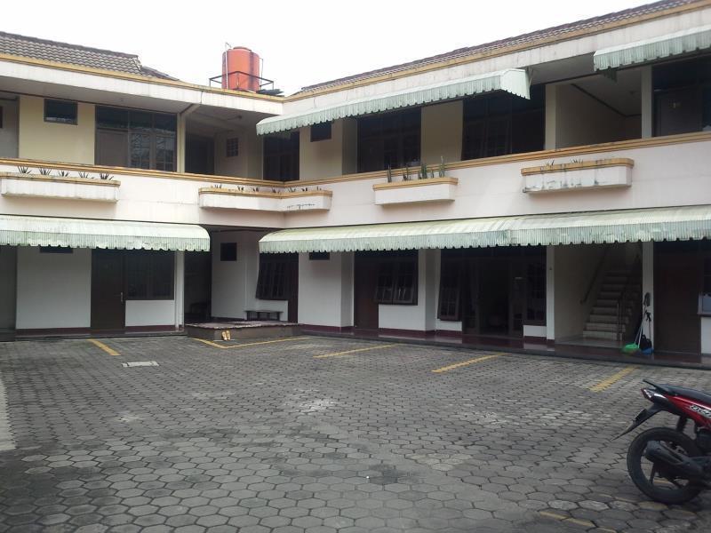 Hotel Sriwijaya Bandung Exterior photo